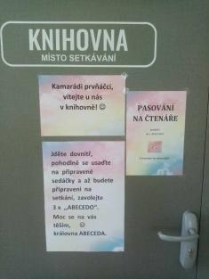 Prvňáčci v knihovně